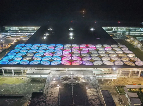 为什么浩繁范畴修建屋顶都在利用ETFE薄膜？