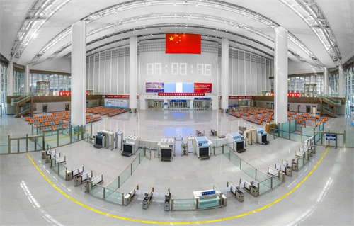 虎门站南站房开门迎客，软膜天花照亮您的路程