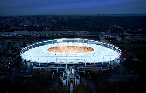 德国2-0完胜匈牙利，首支进级裁减赛球队降生！一路来看欧洲杯球场之斯图加特竞技场