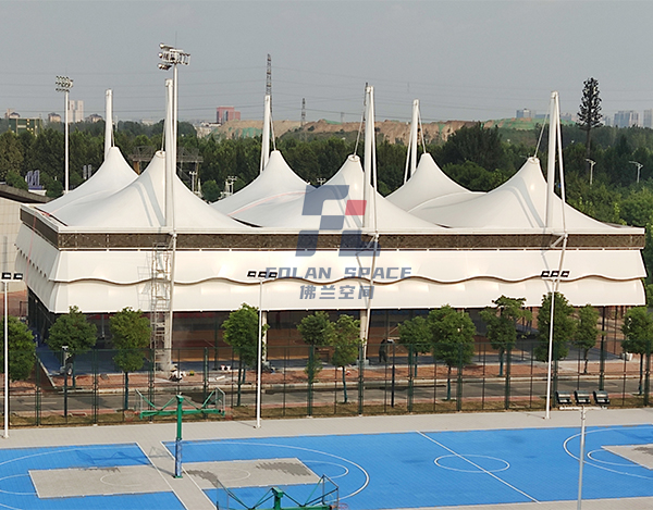 河南警校学院膜布局网球场