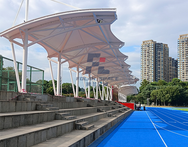 华附中学膜布局体育看台