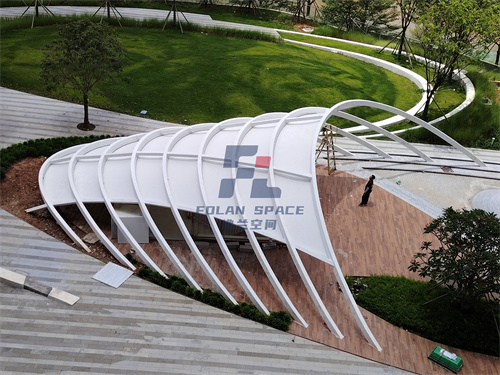 佛兰空间·海滨盛景：PTFE景观膜工程美满落成