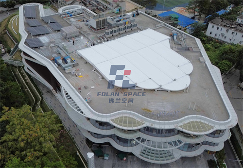 广州白云贸易综合体中庭智能开合屋顶，科技与天然美学的顶峰碰撞